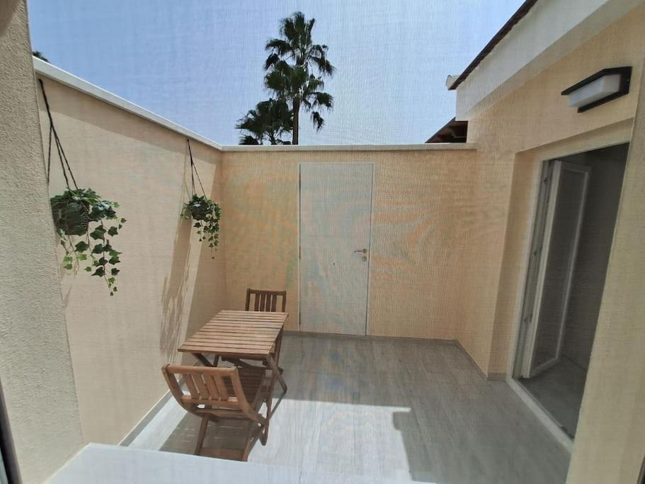 Nueva Almeria Beach & Chill ภายนอก รูปภาพ
